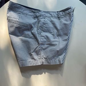 3/$15 Old navy every day stripe shorts